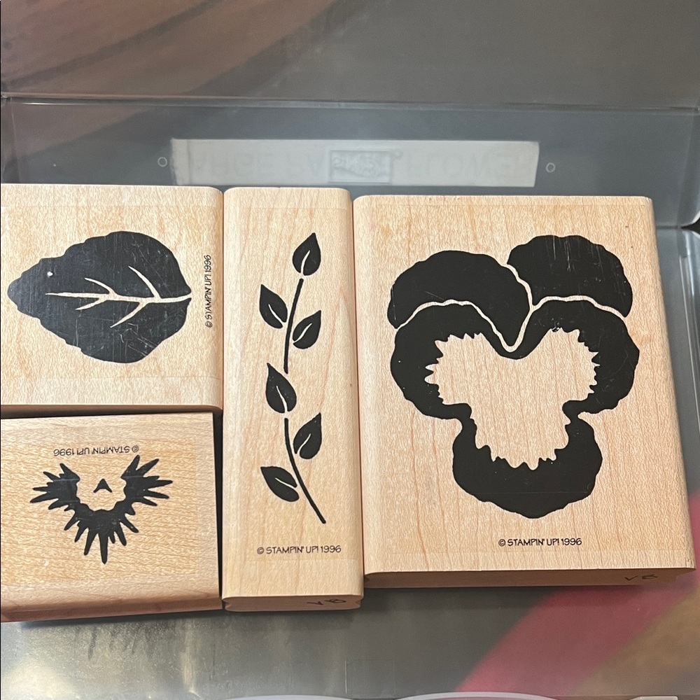 Stampin' Up! 1996 retired large, pansy flower